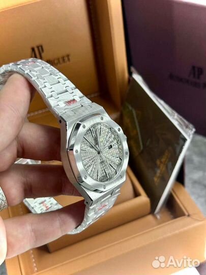 Наручные часы Audemars Piguet