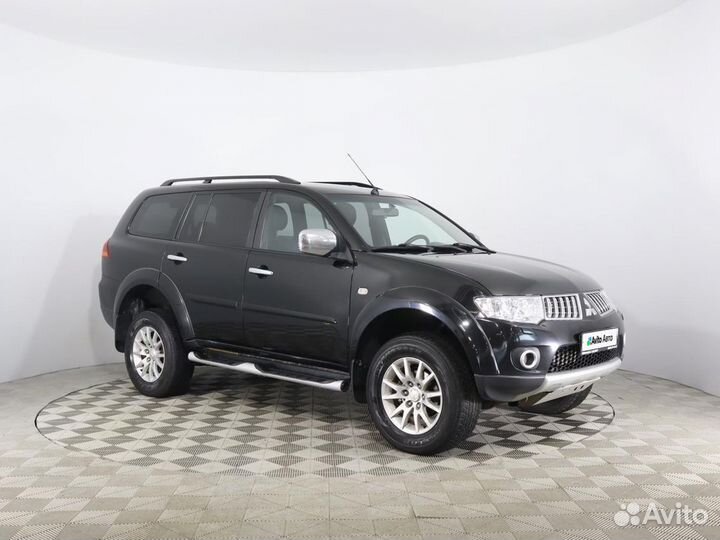 Mitsubishi Pajero Sport 2.5 AT, 2013, 270 869 км