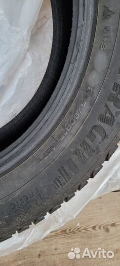 Goodyear UltraGrip 235/60 R18 107T