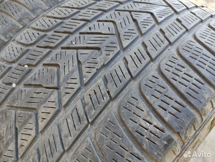 Pirelli Scorpion Winter 275/45 R21 110V