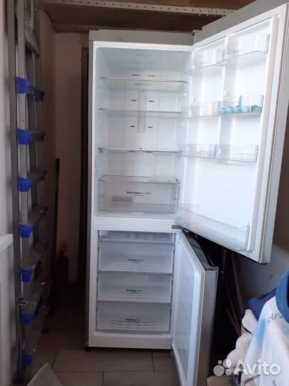 Холодильник бу lg