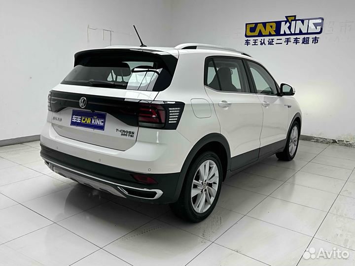 Volkswagen T-Cross (China) 1.5 AT, 2021, 33 000 км