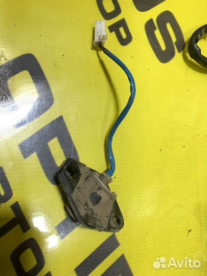 Кнопка открывания багажника Mazda CX-7