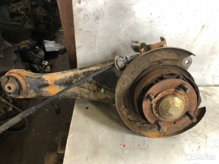 Рычаг продольный левый Mitsubishi Lancer 9 седан