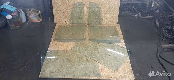 Стекло двери vw golf 3 / vento