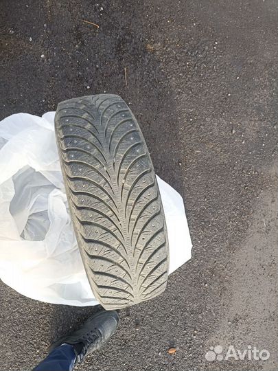 Sava Eskimo Stud 195/65 R15 91M