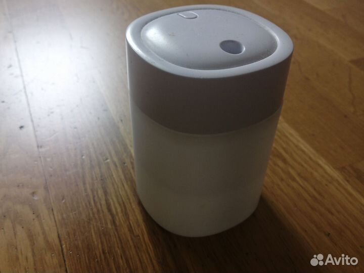 Увлажнитель воздуха с подсветкой