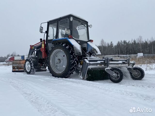 Тракторная екатеринбург. Трактор МТЗ 82.1 (ковш+отвал+щетка). МТЗ 82.1 С отвалом и щеткой. МТЗ 892 С отвалом и щеткой. МТЗ 892 С отвалом.