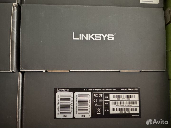 IP-телефон Linksys SPA942-EU