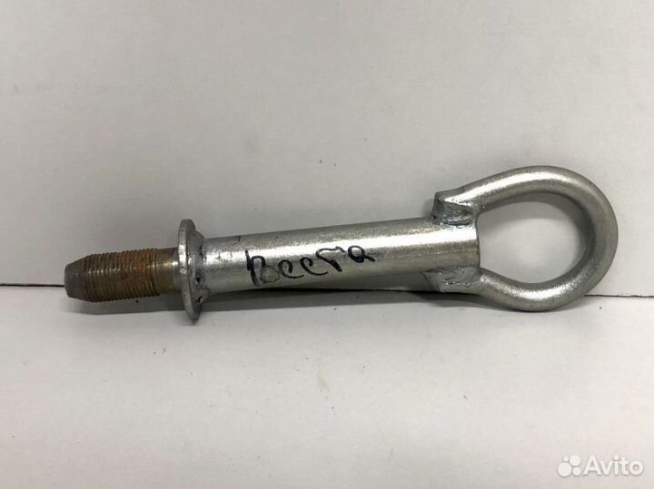 Крюк буксировочный LADA Vesta 2015