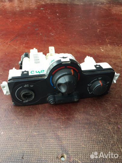 Блок управления кондиционером Renault Scenic 2