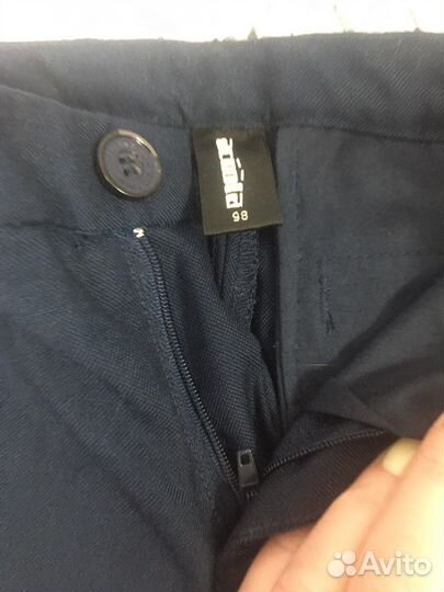Продам брючный костюм для мальчика Acoola 98
