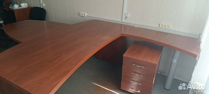 Мебель для кабинета руководителя бу