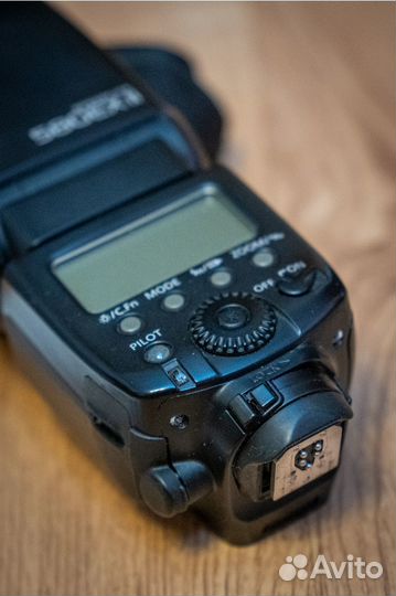 Фотовспышка Canon speedlite 580EX
