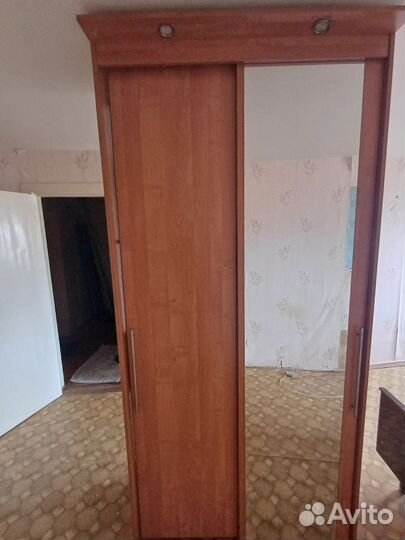 Шкаф угловой и шкаф купе двухстворчатый