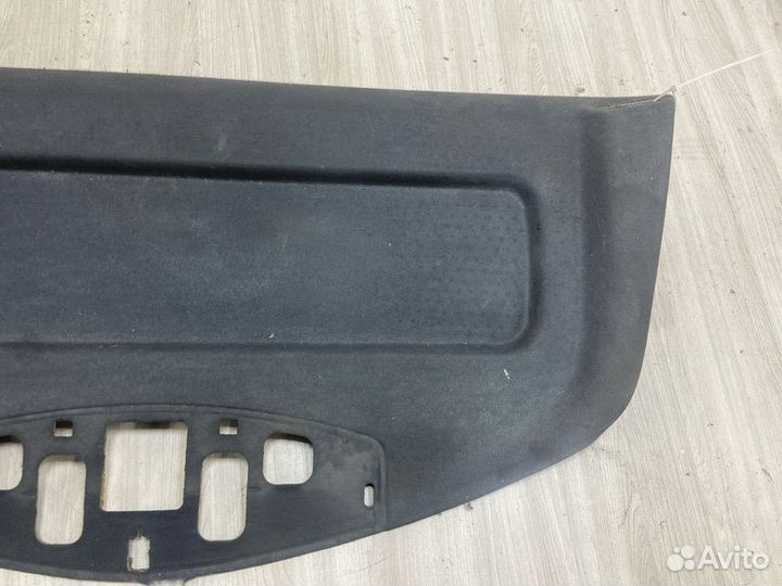 Полка багажника Renault Megane II рестайлинг (2006