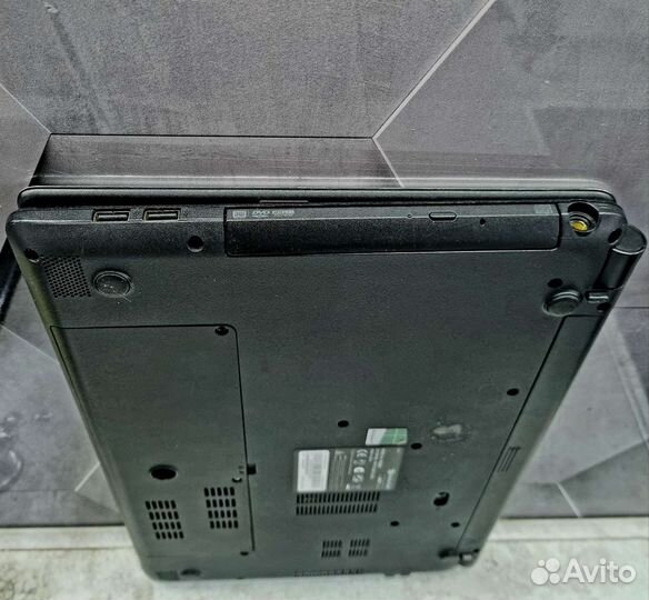 Отличный ноутбук Packard bell
