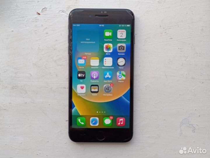 iPhone 8 Plus, 64 ГБ