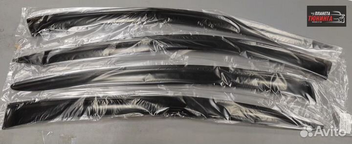 Ветровики боковых окон Toyota Land Cruiser 200