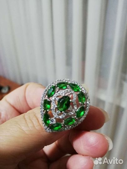 Серебряное кольцо