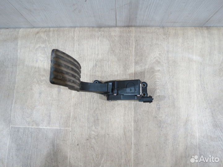 Педаль газа LADA Vesta Веста