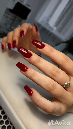 Маникюр, наращивание ногтей