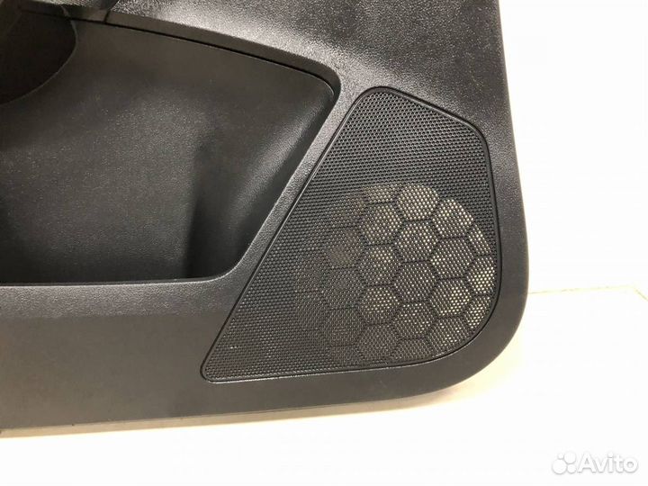 Обшивка двери задней левой Skoda Rapid 2012-2020