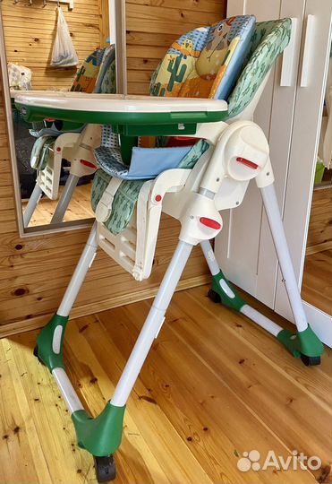Детский стульчик для кормления chicco