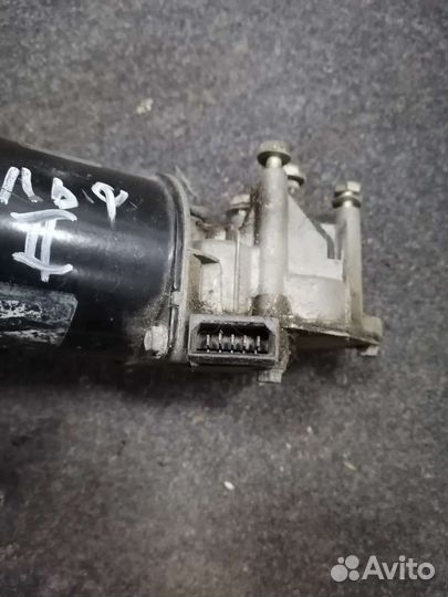 Моторчик дворников Volkswagen golf 2