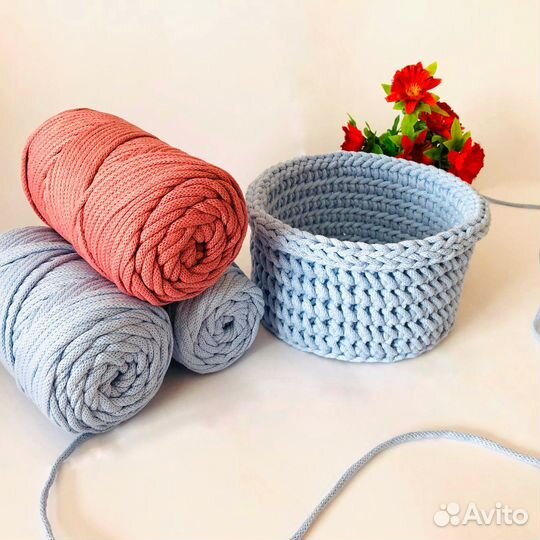 Вязаные корзинки