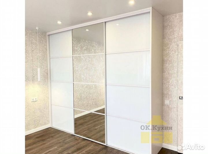 Шкаф купе угловой