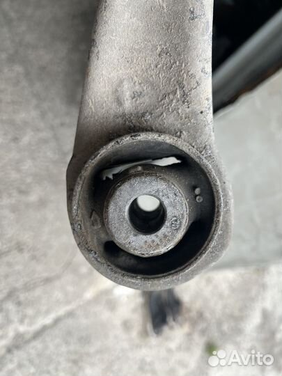 Передний левый рычаг BMW 5 f10