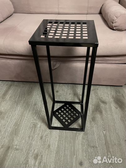 Тумба для цветов