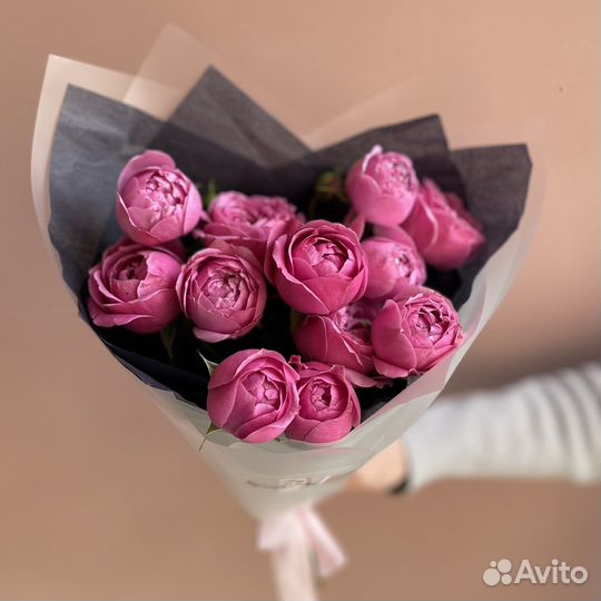 Букет цветов «Фиолет» (Роза кустовая пионовидная)