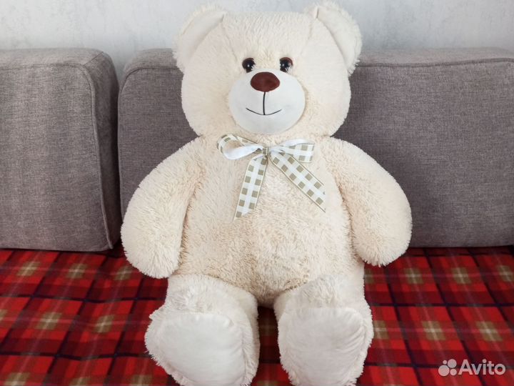Плюшевый медведь