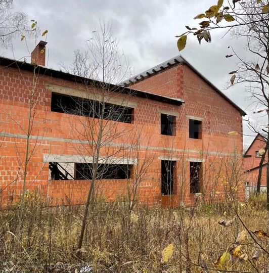 Коттедж 499,8 м² на участке 15 сот.