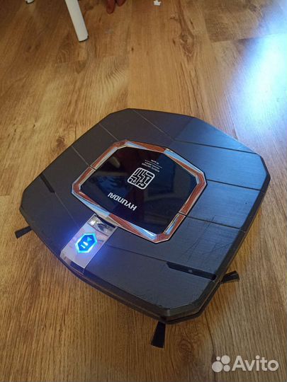 Робот-пылесос Hyundai H-vcrx30