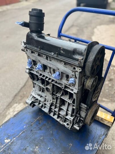 Двигатель1.6 AKL golf bora octavia a4