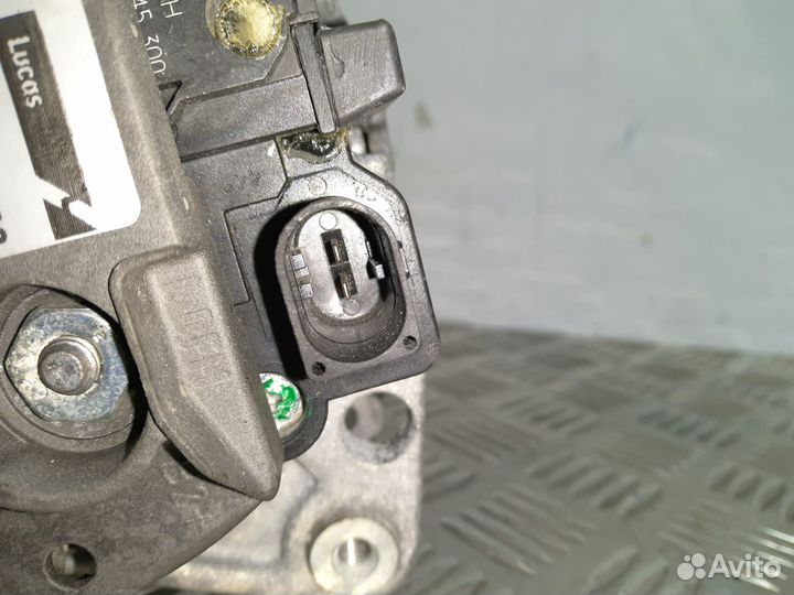 Б/У Генератор 12V / 110A производитель Lucas VW