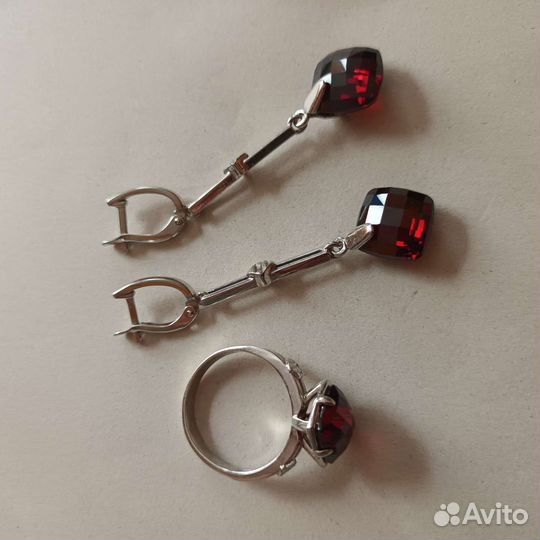 Серебряные серьги