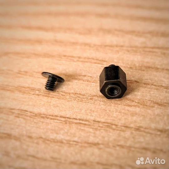 Стойка и винт крепления ssd m.2 (NVMe)