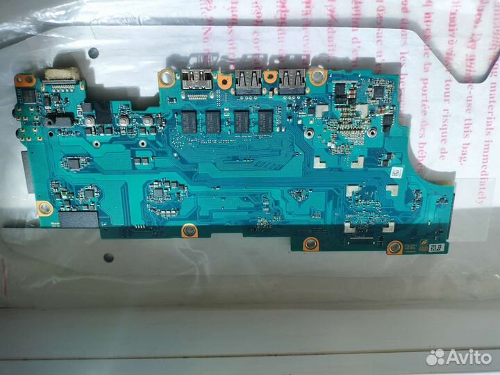 Материнская плата Toshiba z830 z835