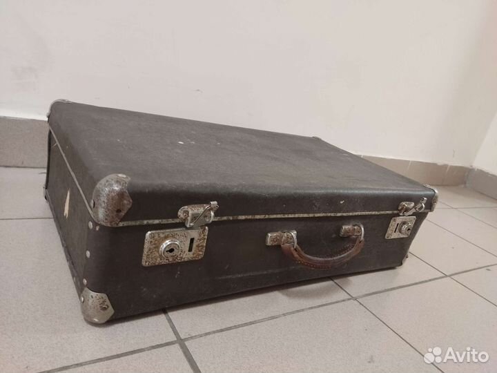 Чемодан времен СССР