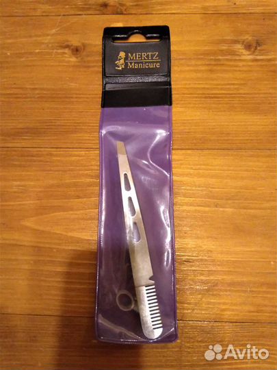 Профессиональный пинцет для ресниц Mertz Manicure