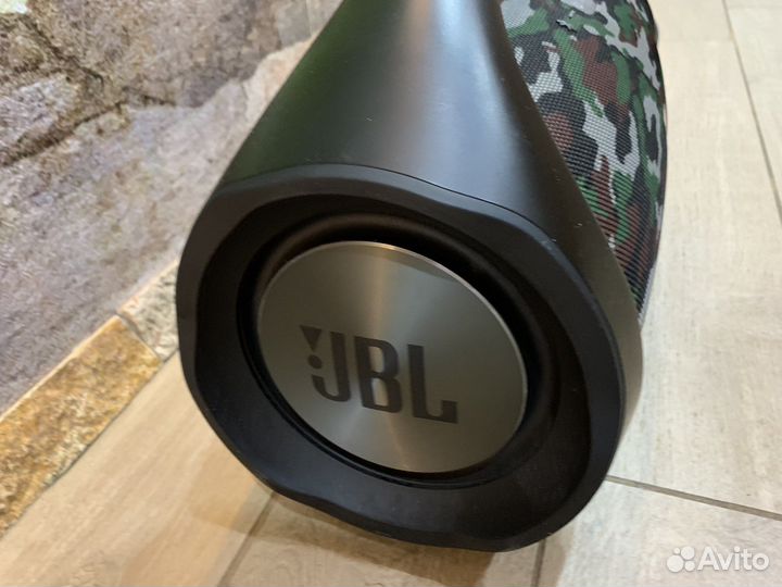 Jbl boombox 1