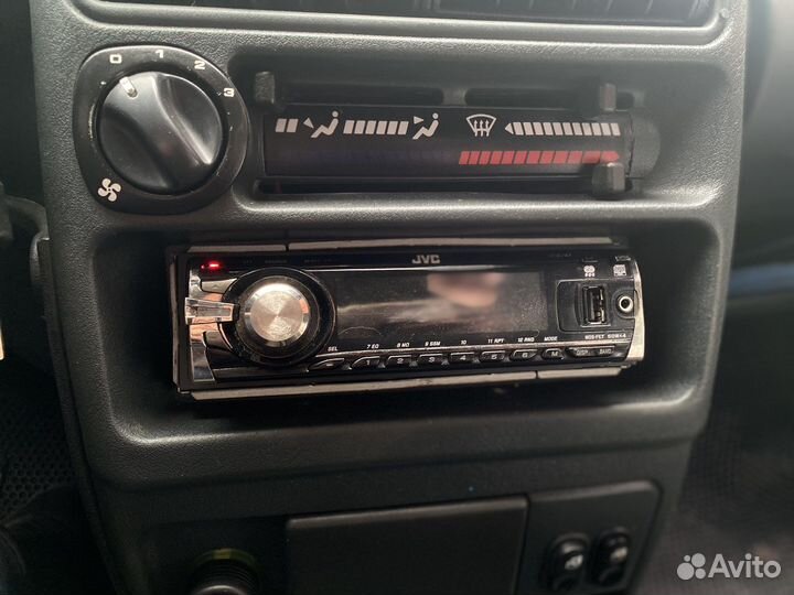 Автомагнитола JVC KD-G747