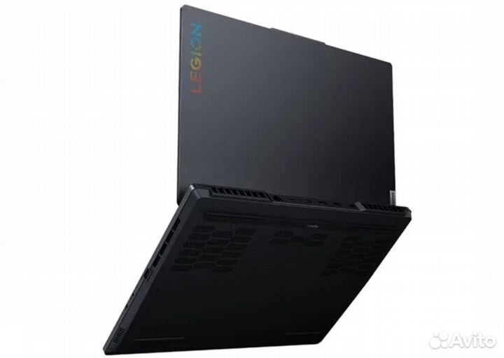 Lenovo Legion 5 R7000, R7-7840H RTX4060 16/512GB