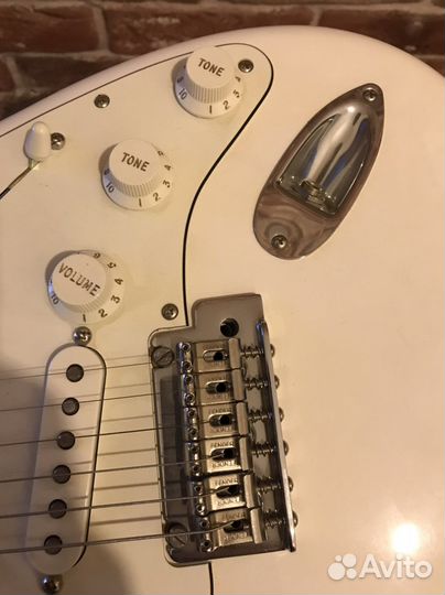 Гитара Fender Player Stratocaster MN Polar White