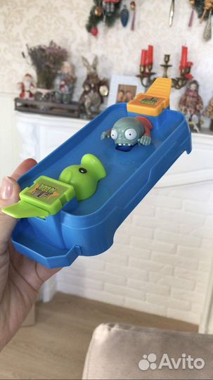 Настольная игра «Растения против зомби»