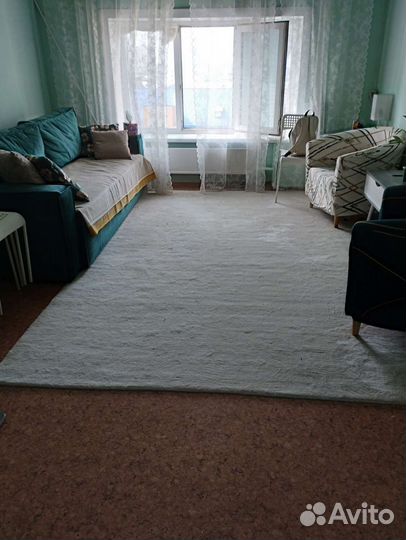 Продам ковер бежевый шерсть